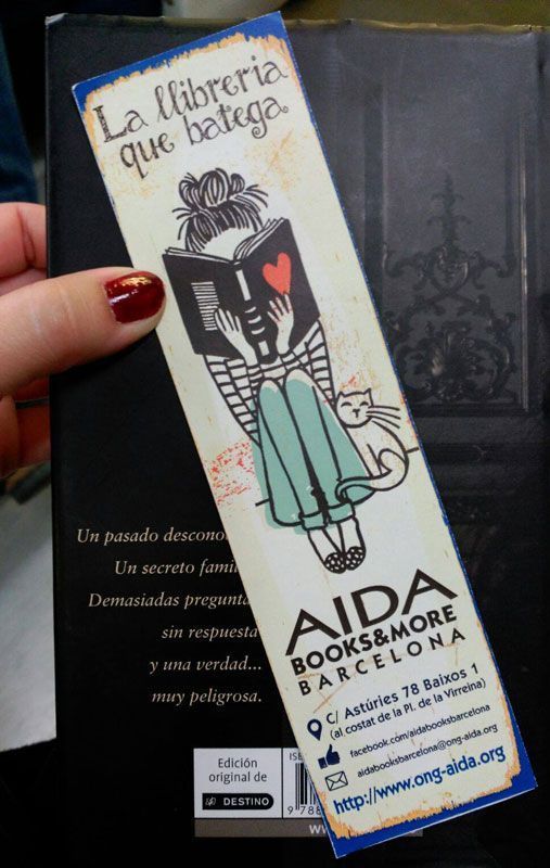 Aida Books&More Barcelona, librería solidaria